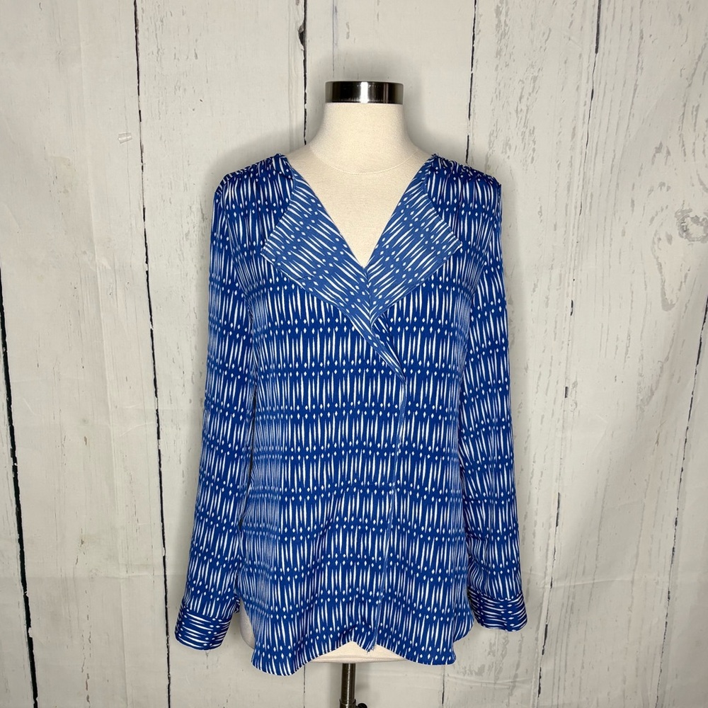 Ann Taylor Blue Geometric Blouse